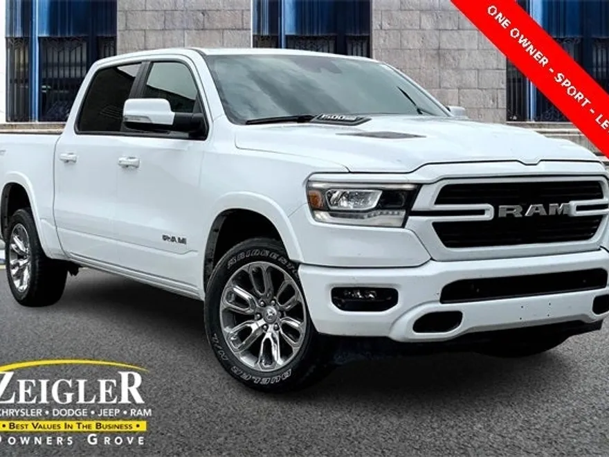 2022 Ram 1500 Laramie photo 1