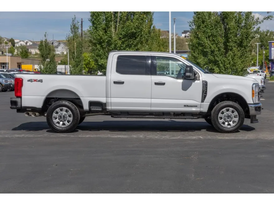 2023 Ford F-250 XLT photo 1