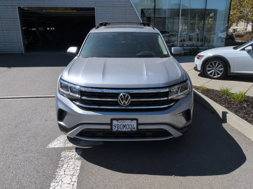 2022 Volkswagen Atlas SE Technology photo 1
