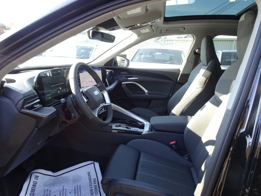 2025 Audi Q5 2.0T Prestige photo 1