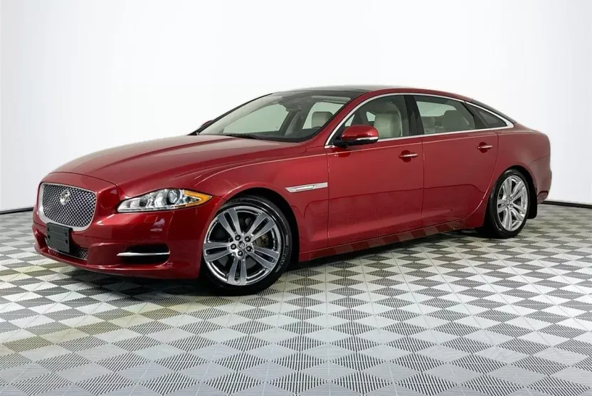2013 Jaguar XJ XJL Portfolio photo 1