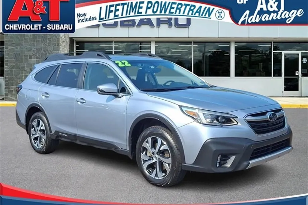 2022 Subaru Outback Limited photo 1