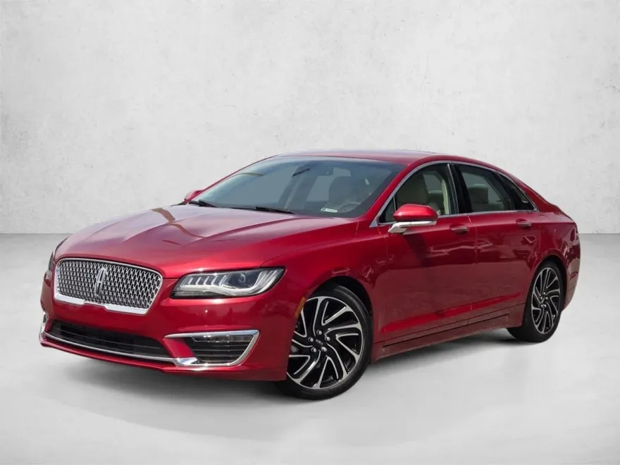 2020 Lincoln MKZ Standard photo 1