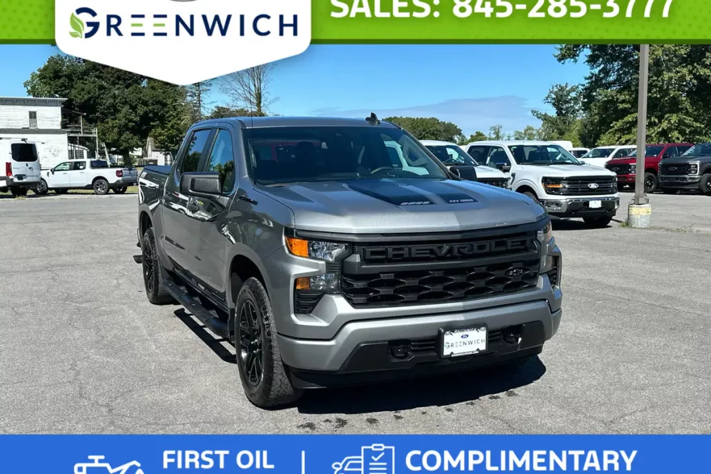 2023 Chevrolet Silverado 1500 Custom photo 1