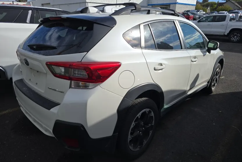 2022 Subaru Crosstrek Premium photo 1