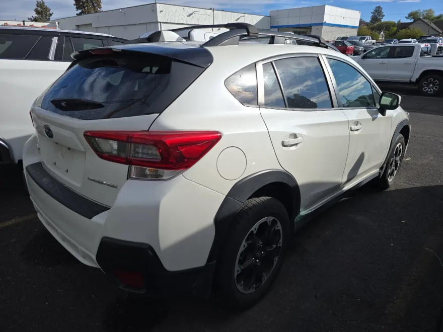 2022 Subaru Crosstrek Premium photo 1
