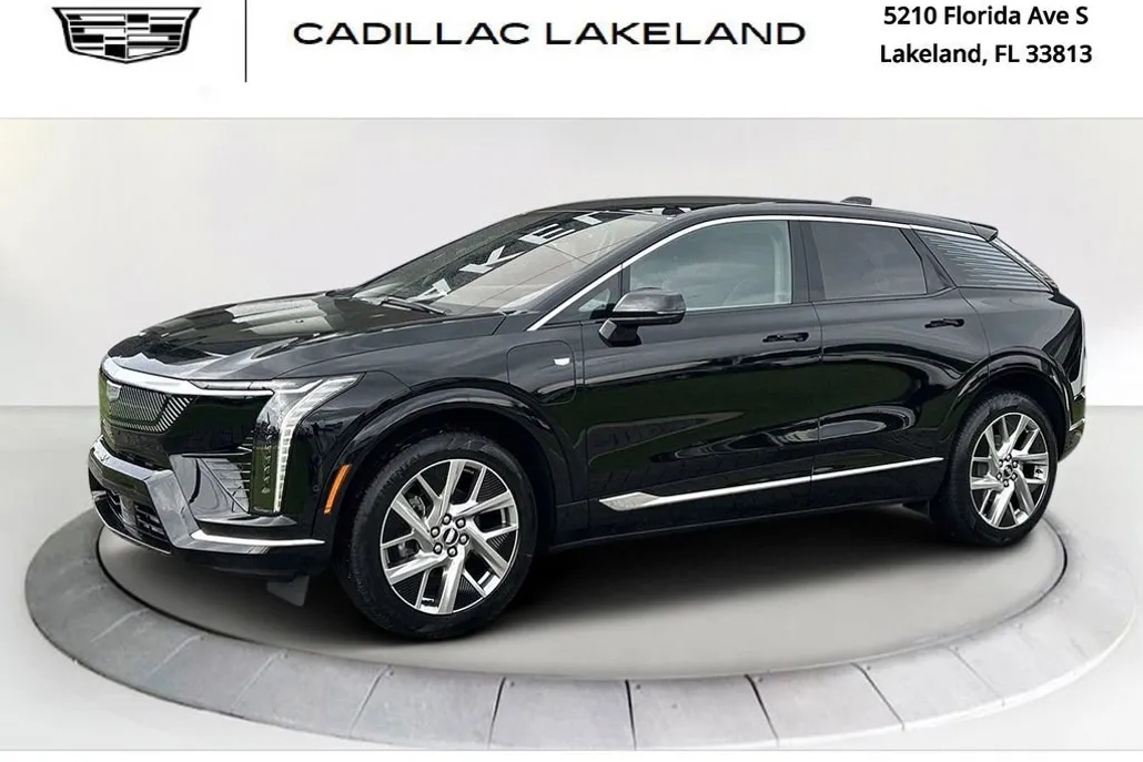 2025 Cadillac Optiq Luxury photo 1
