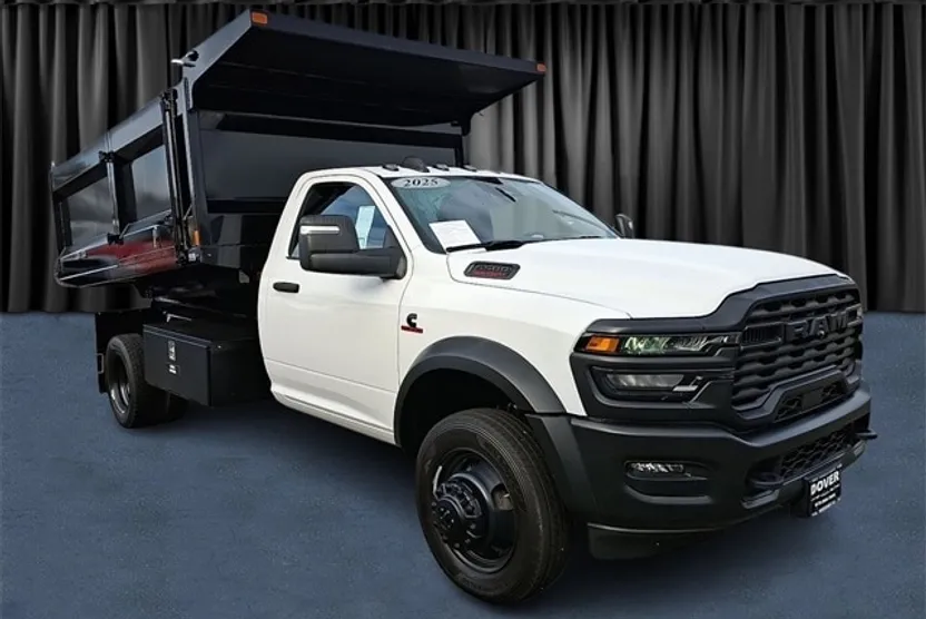 2025 Ram 5500 photo 1