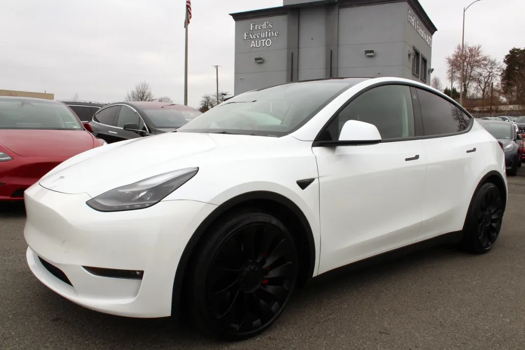 2022 Tesla Model Y Performance photo 1