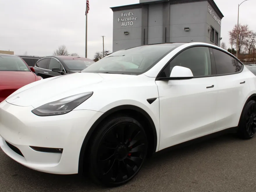 2022 Tesla Model Y Performance photo 1