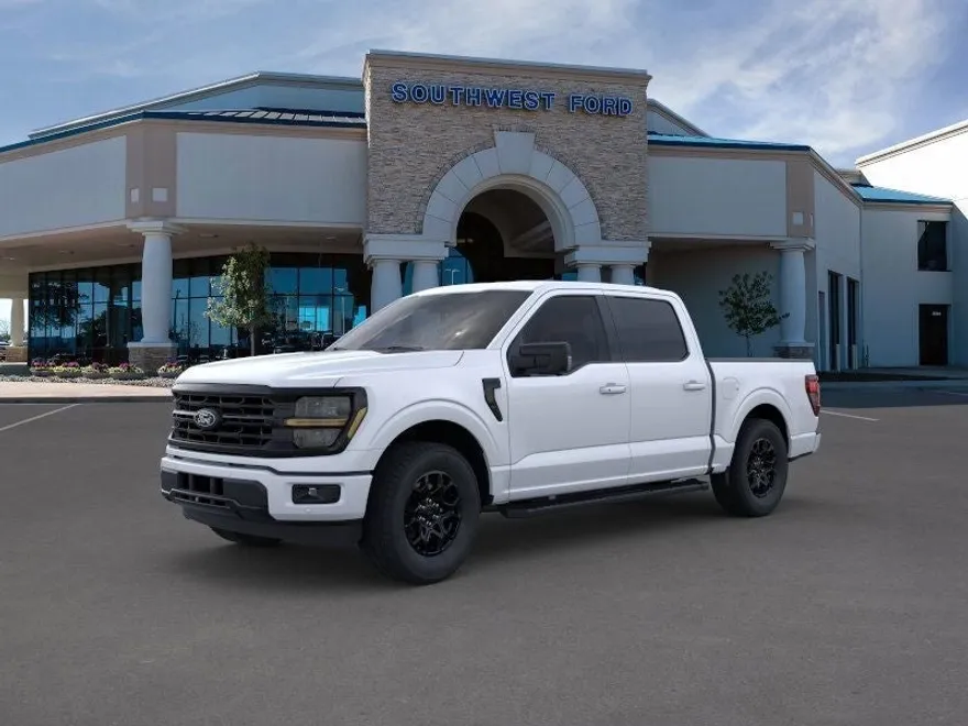 2025 Ford F-150 XLT photo 1