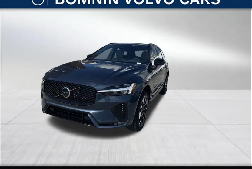 2026 Volvo XC60 B5 Plus photo 1