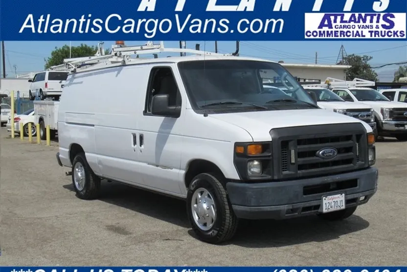 2013 Ford E-150 photo 1
