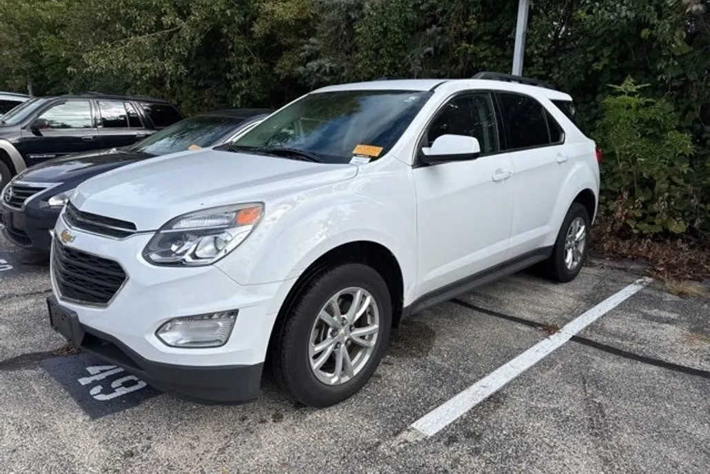 2016 Chevrolet Equinox LT photo 1