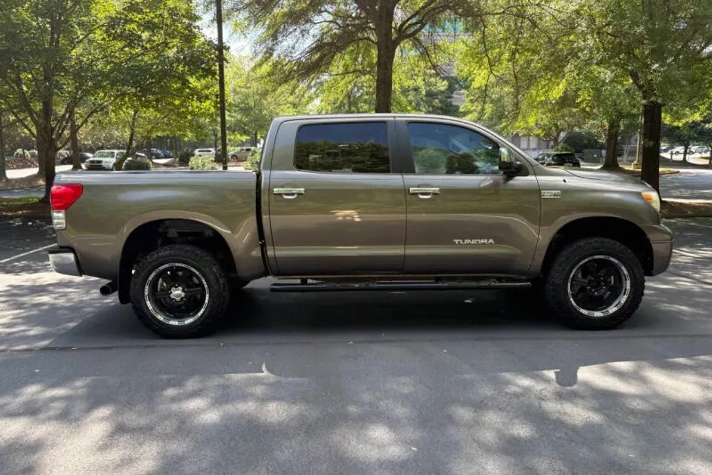 2008 Toyota Tundra Limited photo 1