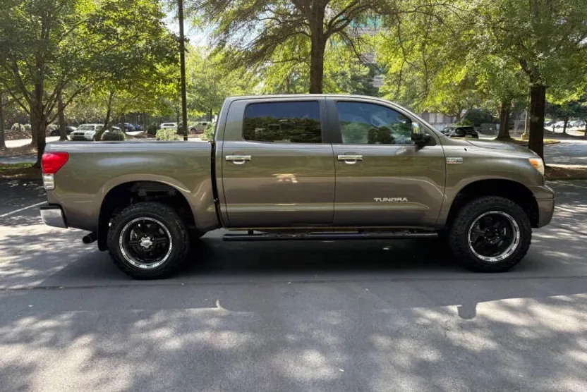 2008 Toyota Tundra Limited photo 1