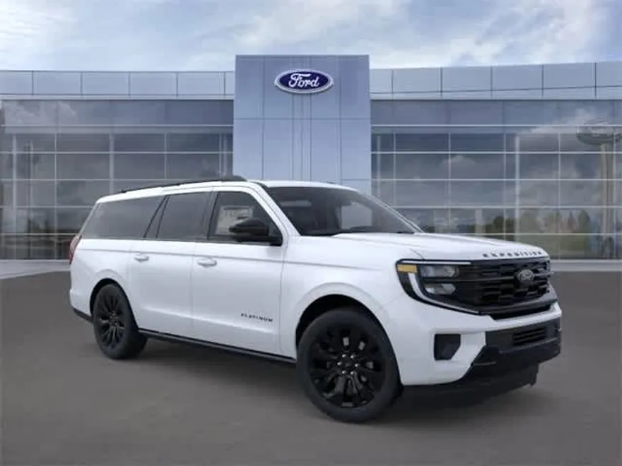 2025 Ford Expedition Platinum MAX photo 5