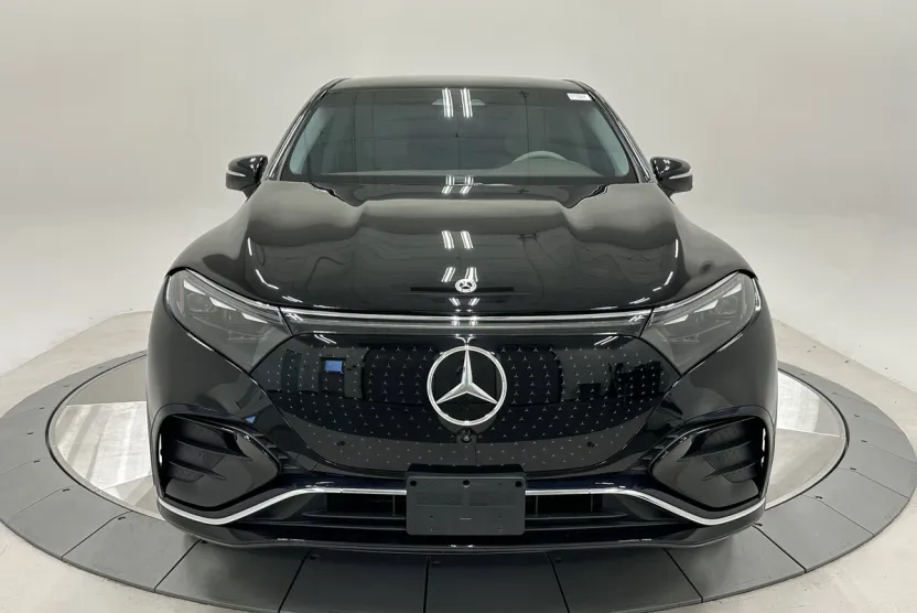 2023 Mercedes Benz EQS SUV 580 4MATIC photo 1