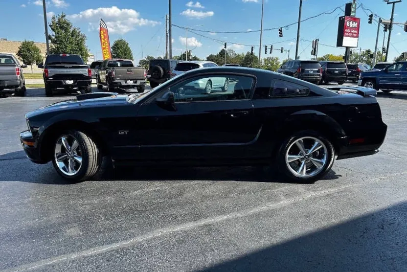 2006 Ford Mustang GT Premium photo 1