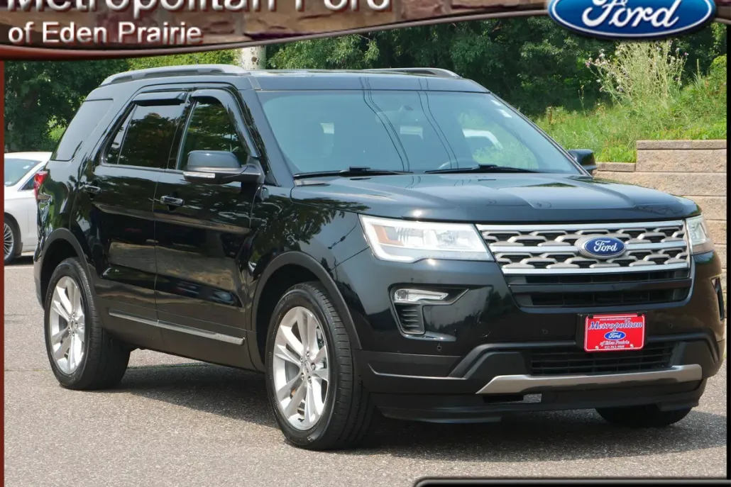 2018 Ford Explorer XLT photo 1