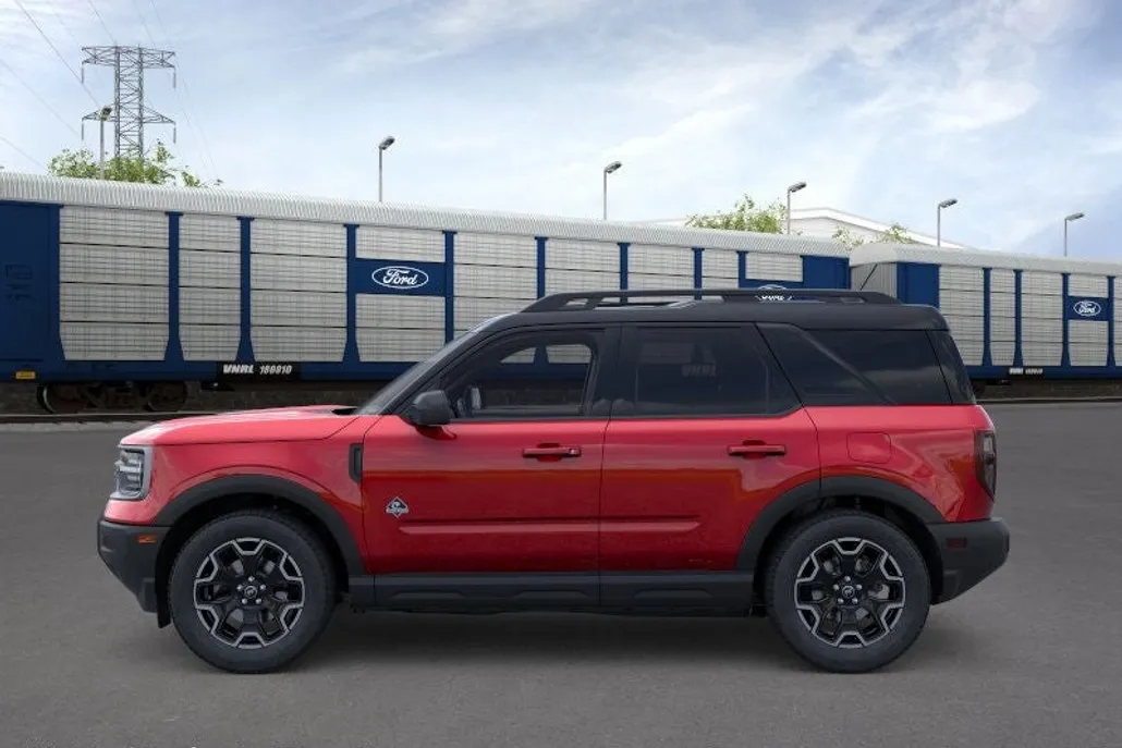 2025 Ford Bronco Sport Outer Banks photo 1