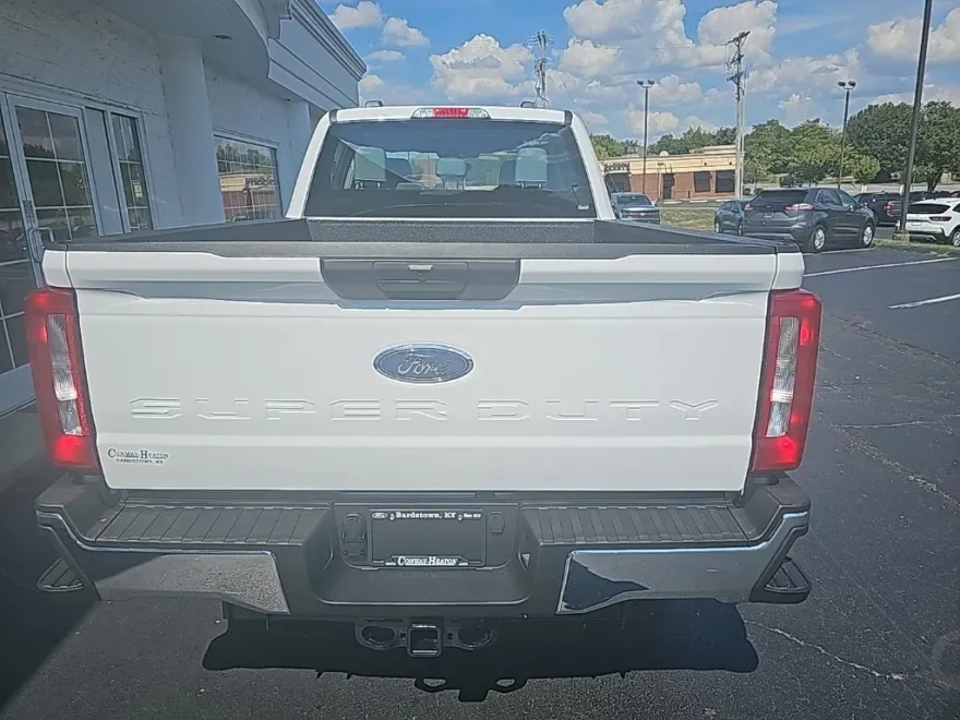 2026 Ford F-250 photo 1
