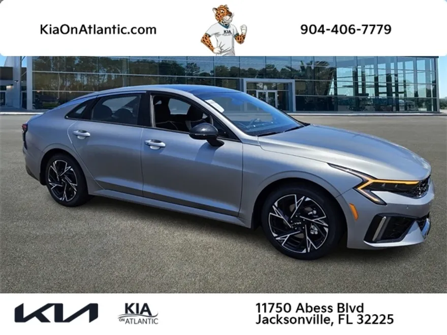 2025 Kia K5 GT-Line photo 1