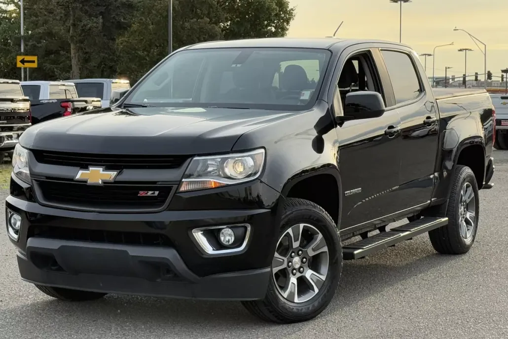 2017 Chevrolet Colorado Z71 photo 1