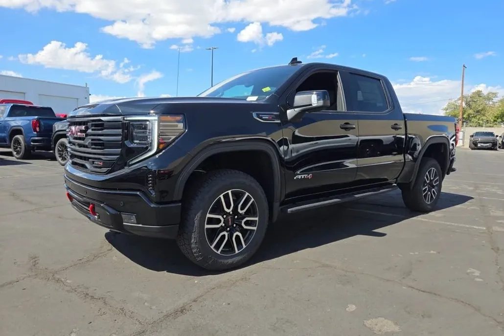 2026 Gmc Sierra 1500 AT4 photo 1