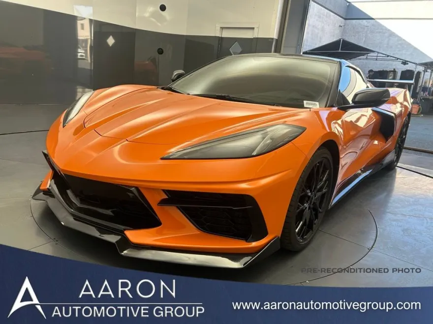 2023 Chevrolet Corvette Stingray 2LT Convertible photo 1