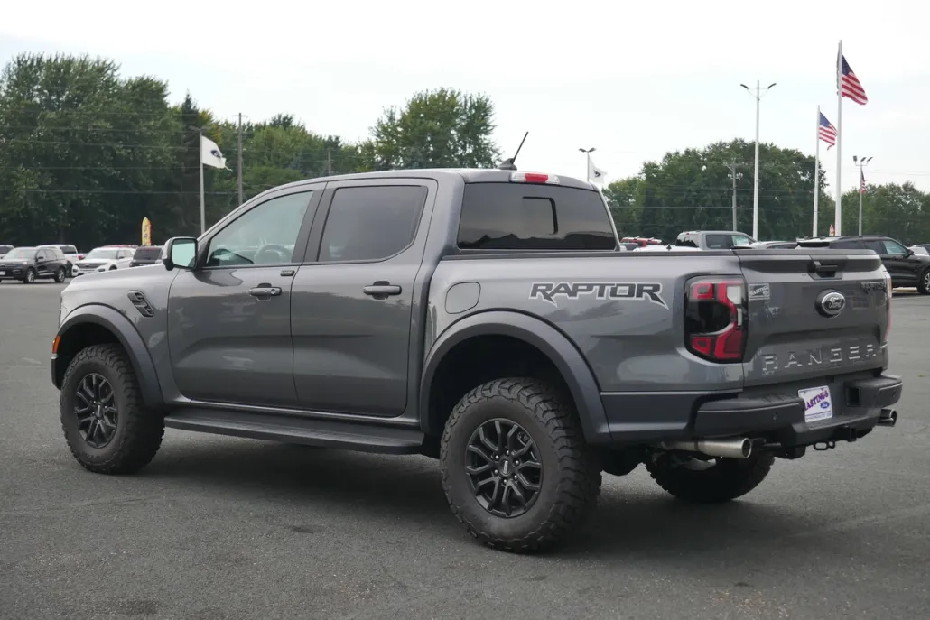 2025 Ford Ranger Raptor photo 1