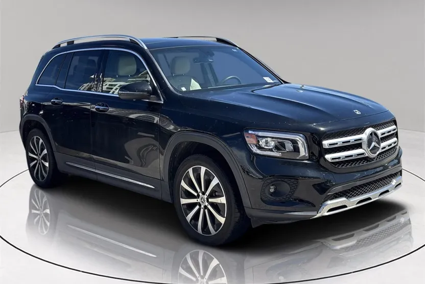 2022 Mercedes Benz GLB 250 photo 1