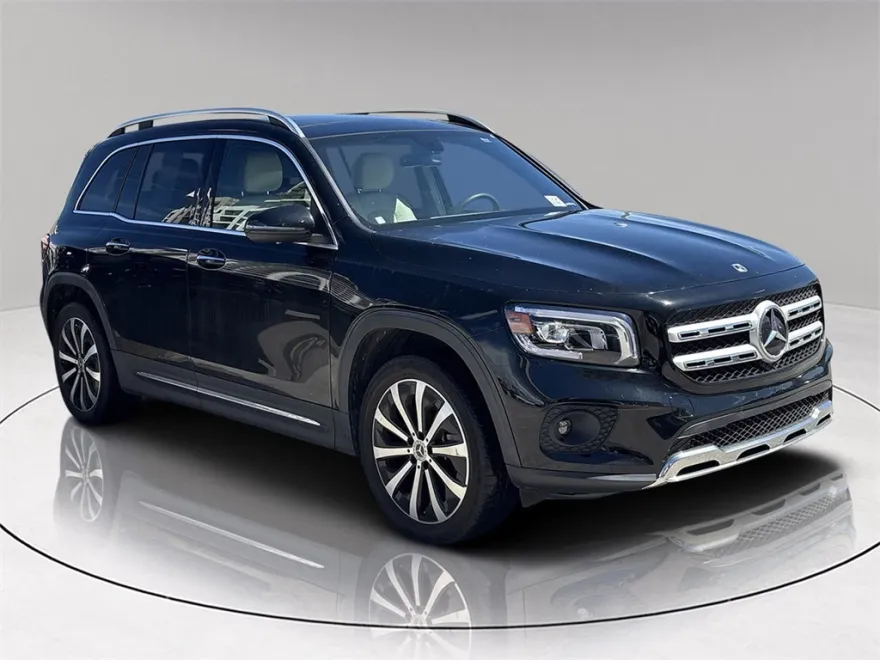 2022 Mercedes Benz GLB 250 photo 1