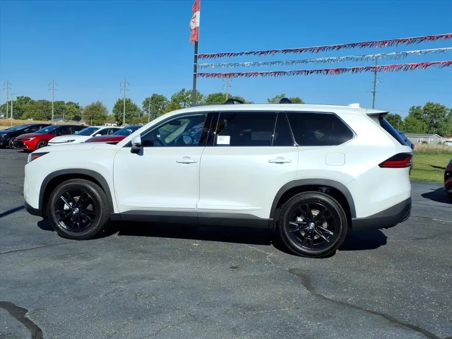2026 Toyota Grand Highlander Platinum photo 1