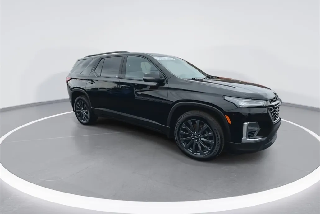 2023 Chevrolet Traverse RS photo 1