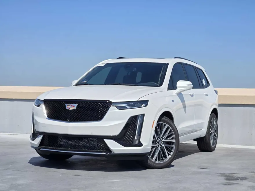 2025 Cadillac XT6 Sport photo 1