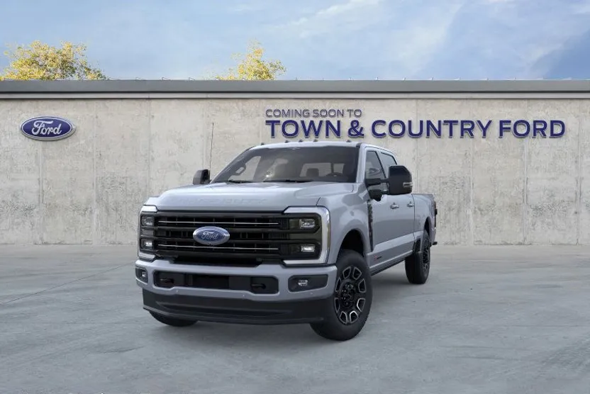 2026 Ford F-350 Platinum photo 1