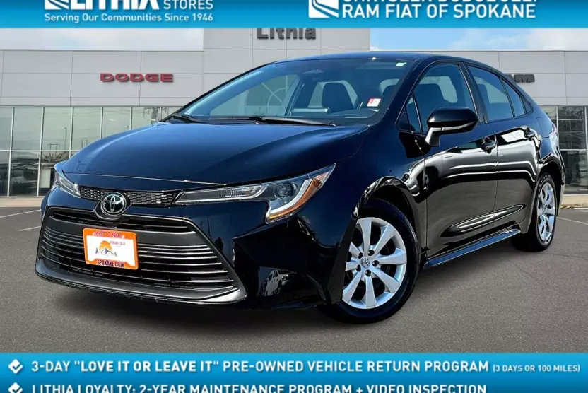 2024 Toyota Corolla LE photo 1