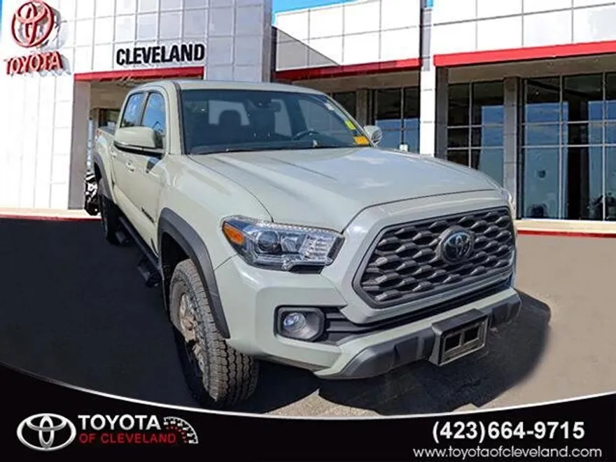 2022 Toyota Tacoma TRD Off-Road V6 photo 1