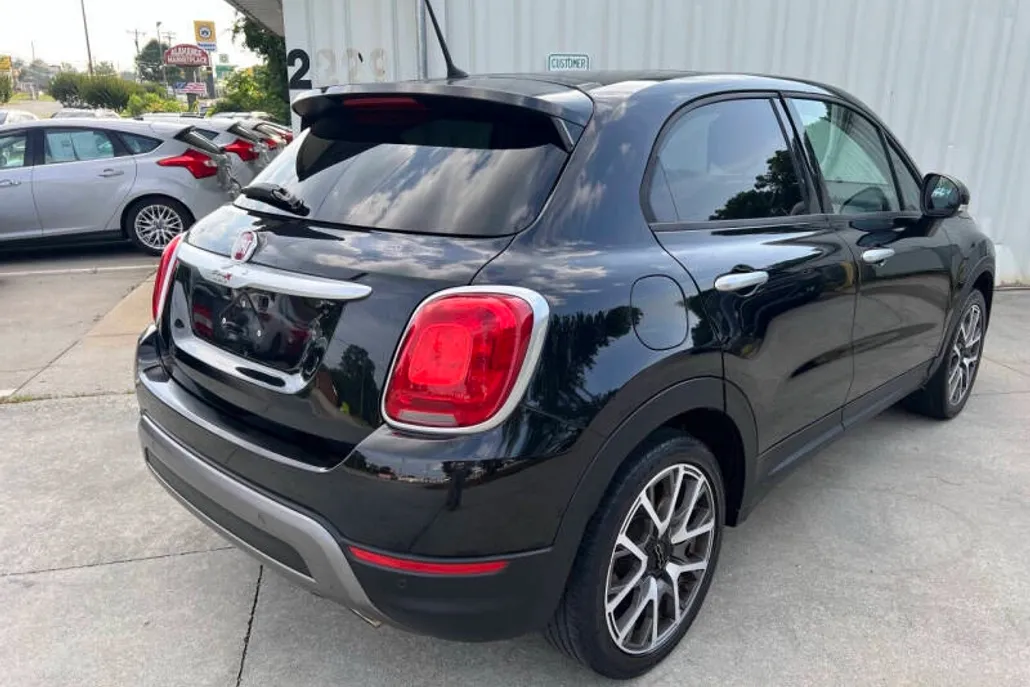 2016 Fiat 500X Trekking photo 1
