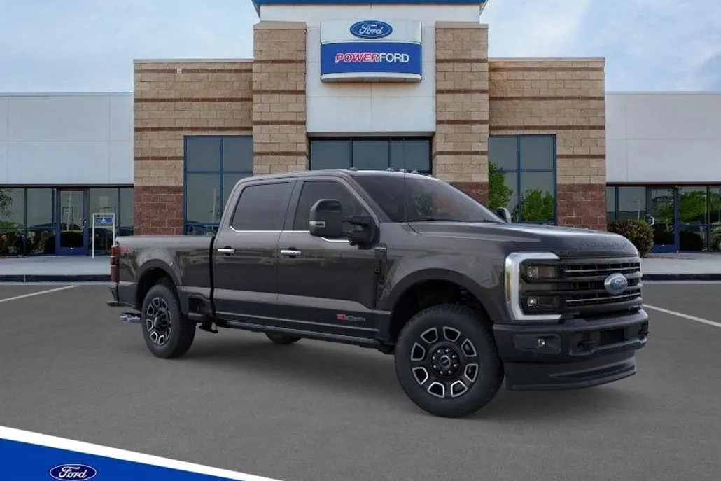 2025 Ford F-250 Platinum photo 1