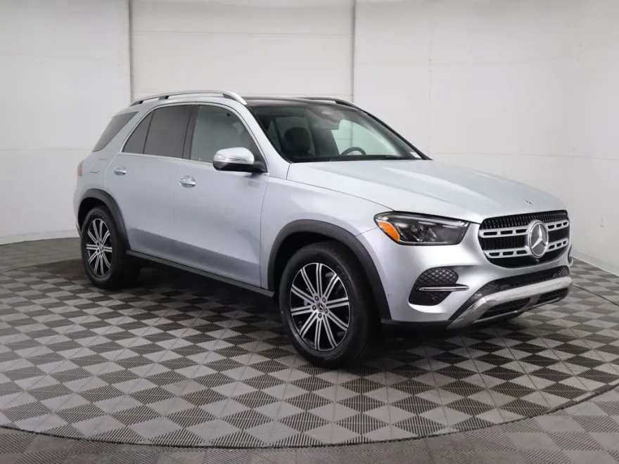 2025 Mercedes Benz GLE 350 4MATIC photo 1