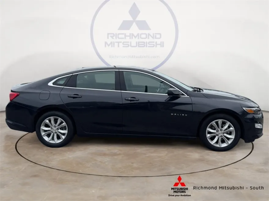 2023 Chevrolet Malibu 1LT photo 1