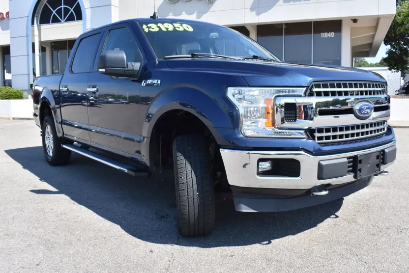 2019 Ford F-150 XLT photo 1