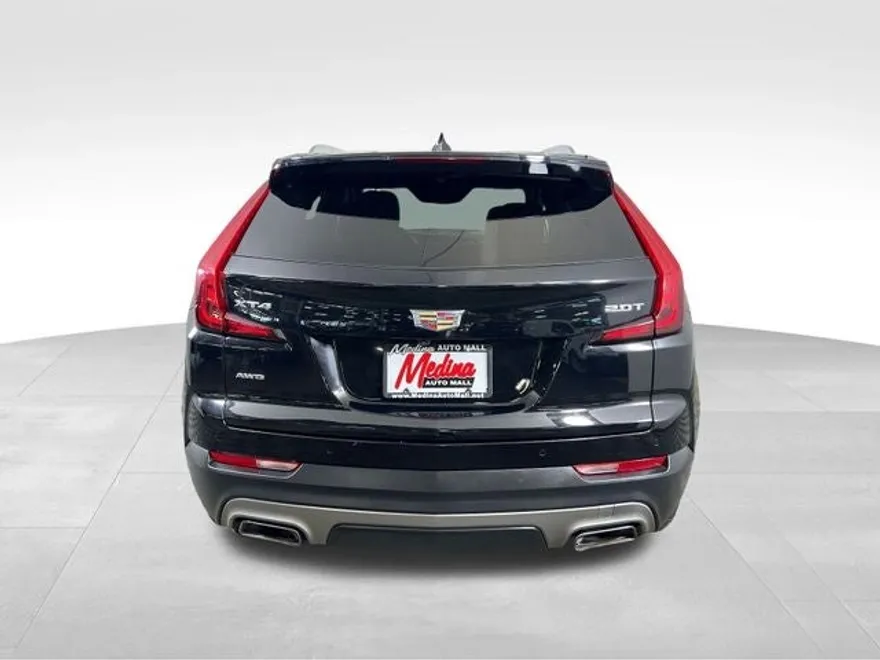 2019 Cadillac XT4 Premium Luxury photo 1