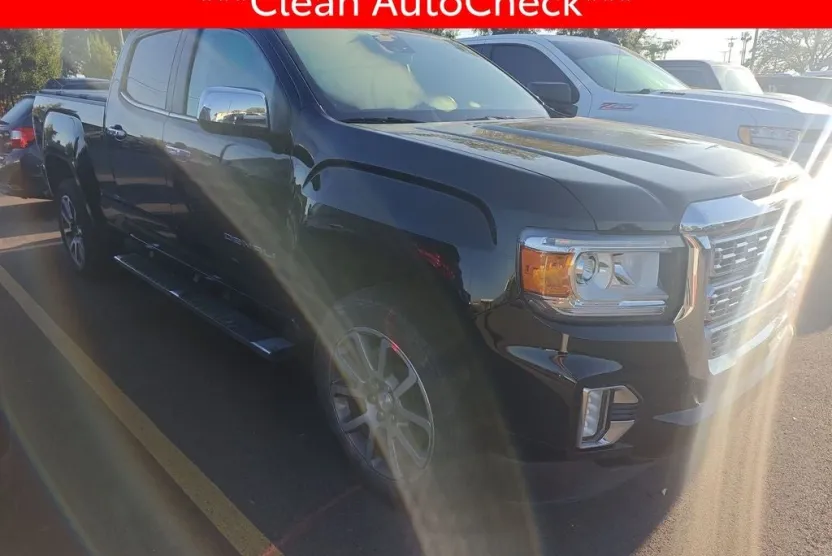 2022 Gmc Canyon Denali photo 1