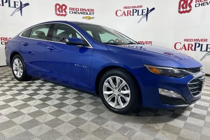 2023 Chevrolet Malibu 1LT photo 1