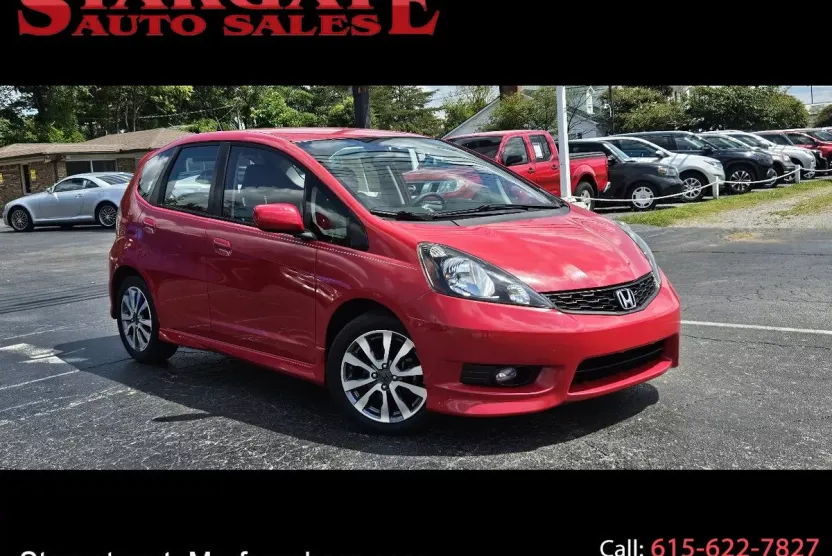 2013 Honda Fit Sport photo 1