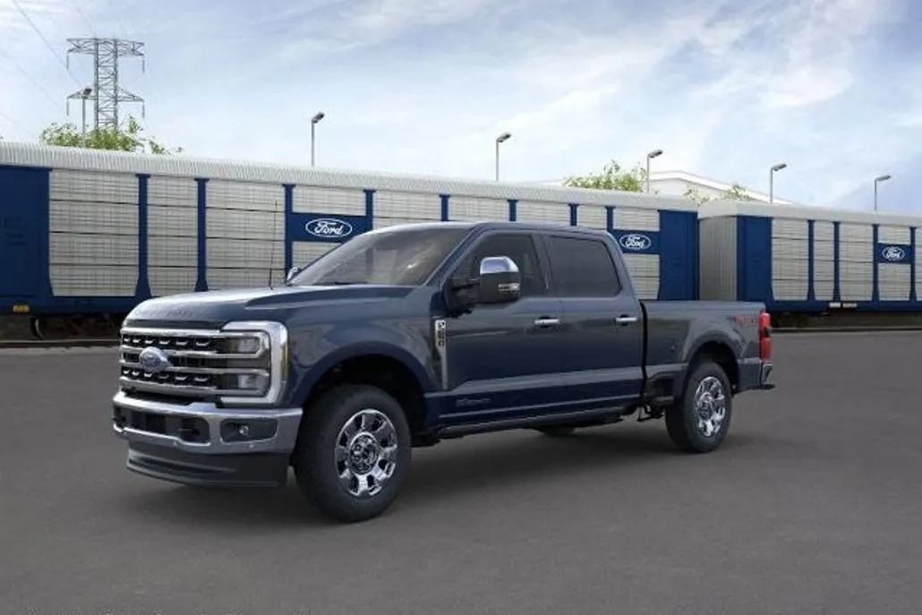 2025 Ford F-250 Lariat photo 1