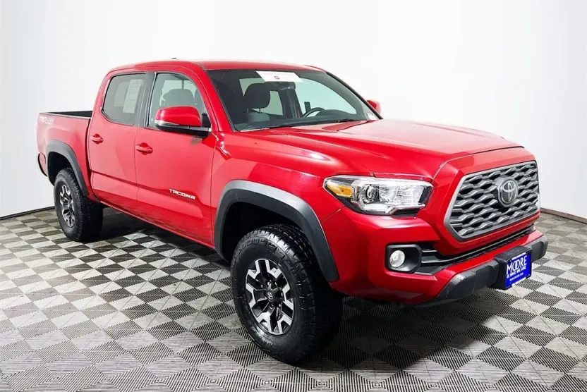 2023 Toyota Tacoma TRD Off-Road V6 photo 1